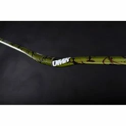 DMR Wingbar Limited Edition Handlebar -Sykkel Kompo DMR Liquid Camo Handlebar Studio 2