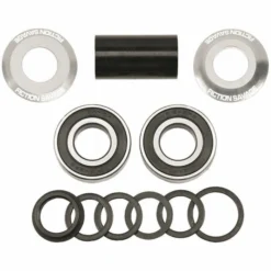 Fiction Savage Mid Krankboks 9 Fiction Savage Mid Krankboks -Sykkel Kompo Fiction Savage Mid Bottom Bracket Bottom Brackets Silver NotSet S2630