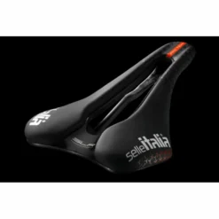 Selle Italia SLR Boost Pro Team Kit Carbonio Superflow Saddle 10 Selle Italia SLR Boost Pro Team Kit Carbonio Superflow Saddle -Sykkel Kompo Selle Italia SLR Boost Kit Superflow Pro Team Saddle 04