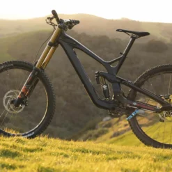 E-thirteen E.thirteen LG1 Race Carbon Crankset 17 E-thirteen E.thirteen LG1 Race Carbon Crankset -Sykkel Kompo ethirteen LG1 Race Carbon Crankset 07